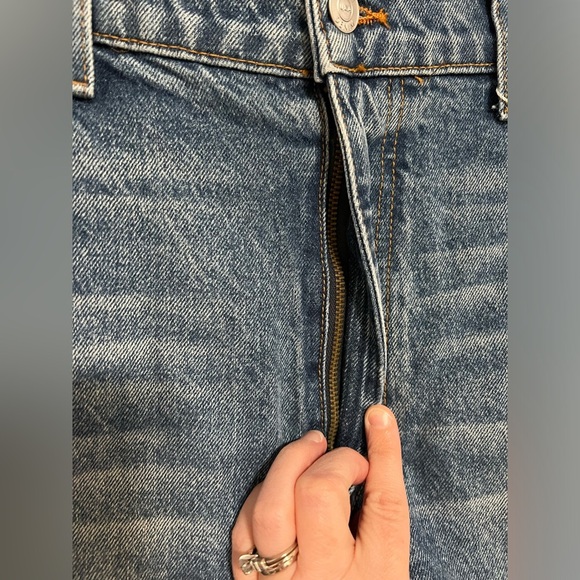 Revice High Rise Relaxed Denim Shorts Size 32 Patch Novelty Retro 60s USA NWT - Picture 3 of 8